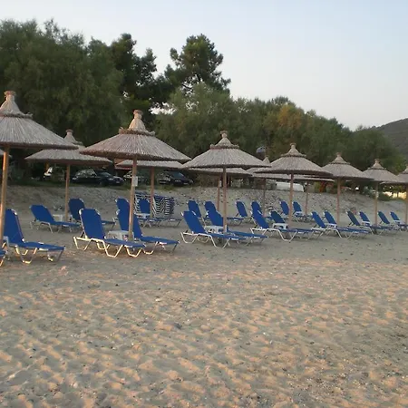 Guest house Eleni Develiki *